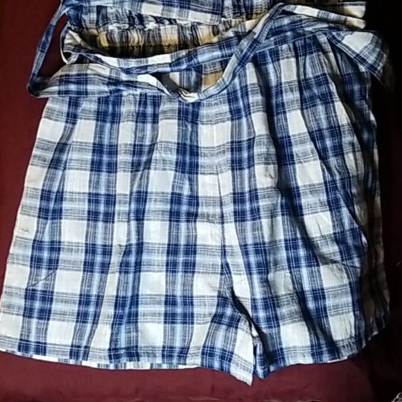 NWT. Forever 21. Sleeveless Romper, tube top - Picture 4 of 8